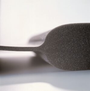 After processing with a CO2 laser system of the type eurolaser XL-1600, mixed-cell INDUCON® compact foam shows clean edges without any material distortion.