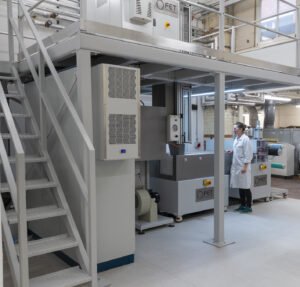 FET’s new spunbond line at University of Leeds.