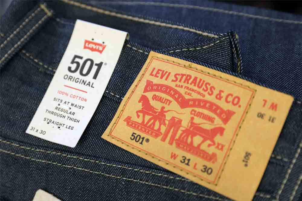 Levi’s Vintage jeans produced before 2002 in the US get haute couture ...