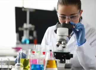 A simple solvent breakthrough could finally make polycotton fully recyclable