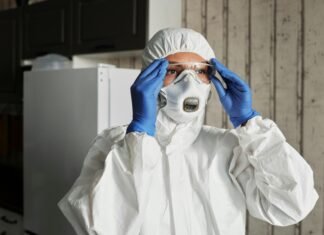 Protective clothing market set to exceed $15 billion as safety rules tighten worldwide