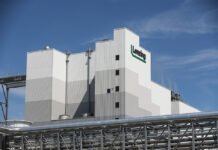 Lenzing launches €300 million rights issue as fibre strategy shifts toward nonwovens